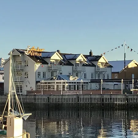 Anker Brygge 5*